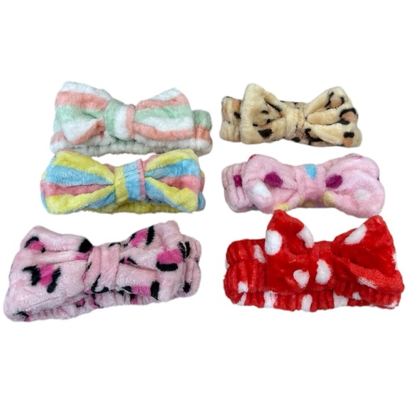 Fluffy Headband (Sold Separately) Buy Now - Picture 4 of 9